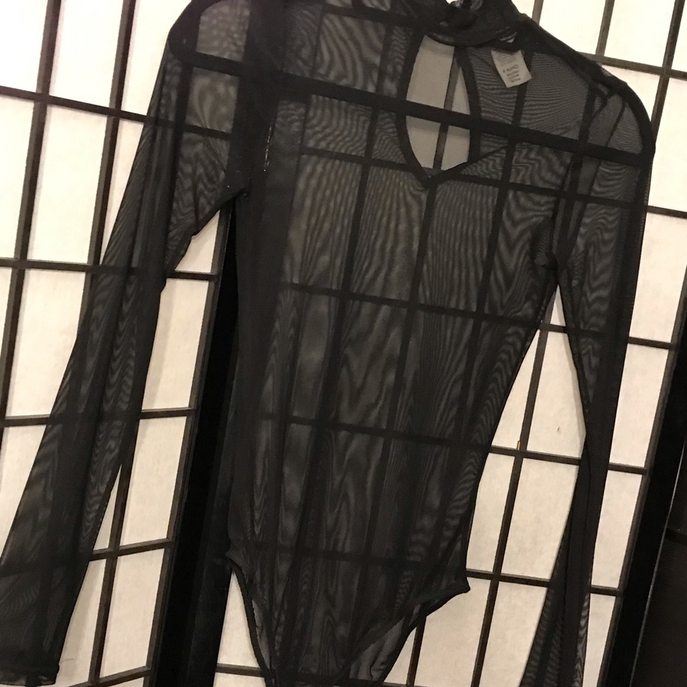 🖤Black shear body suit